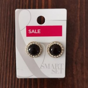 Smart set earrings